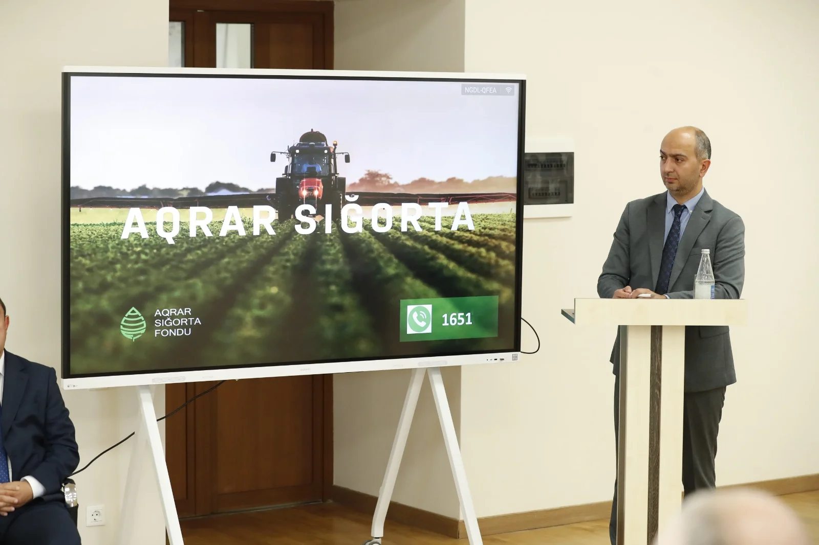 Xankəndi şəhərində “Aqrar sahədə dövlətin dəstək mexanizmləri” mövzusunda panel müzakirə keçirilib