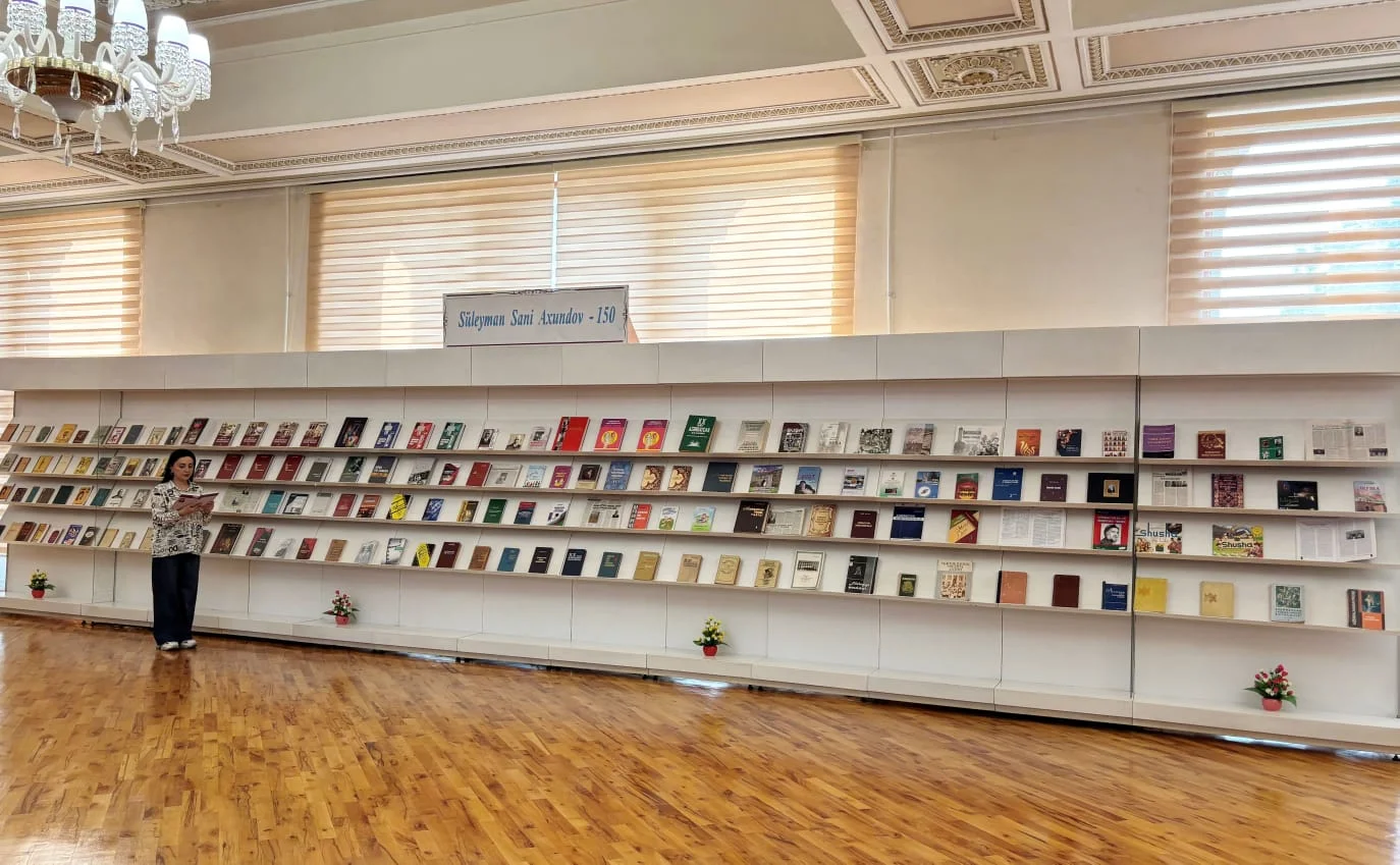 Milli Kitabxanada “Süleyman Sani Axundov – 150” adlı ənənəvi kitab sərgisi açılıb