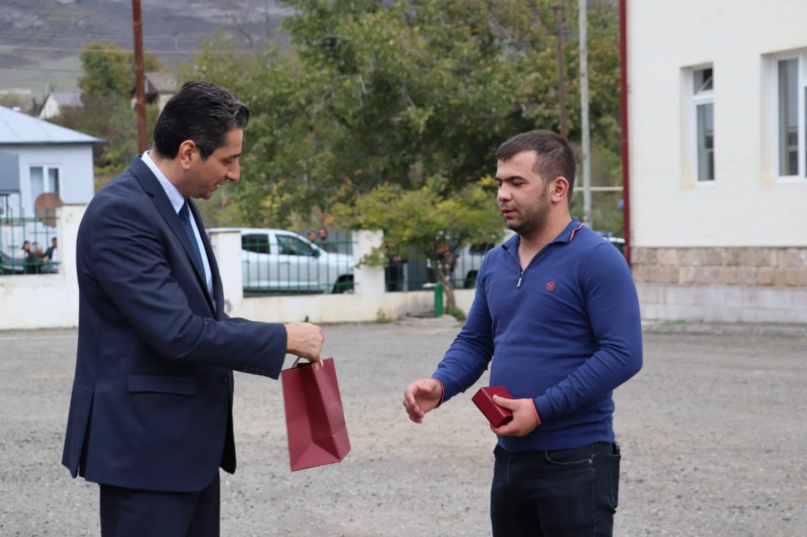 Növbəti köç karvanı Xocalı rayonunun Təzəbinə kəndinə çatıb
