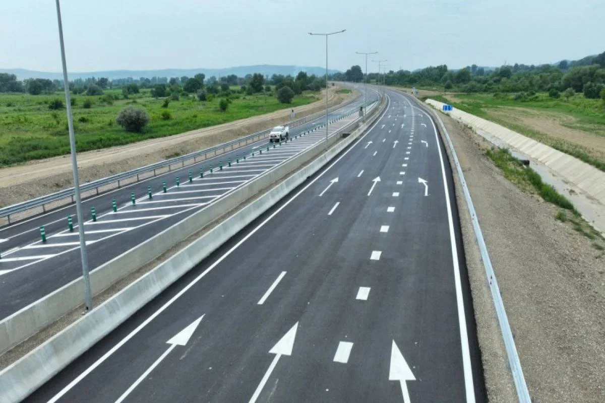 Gürcüstan Azərbaycan sərhədinədək yeni avtomobil yolu inşa edəcək