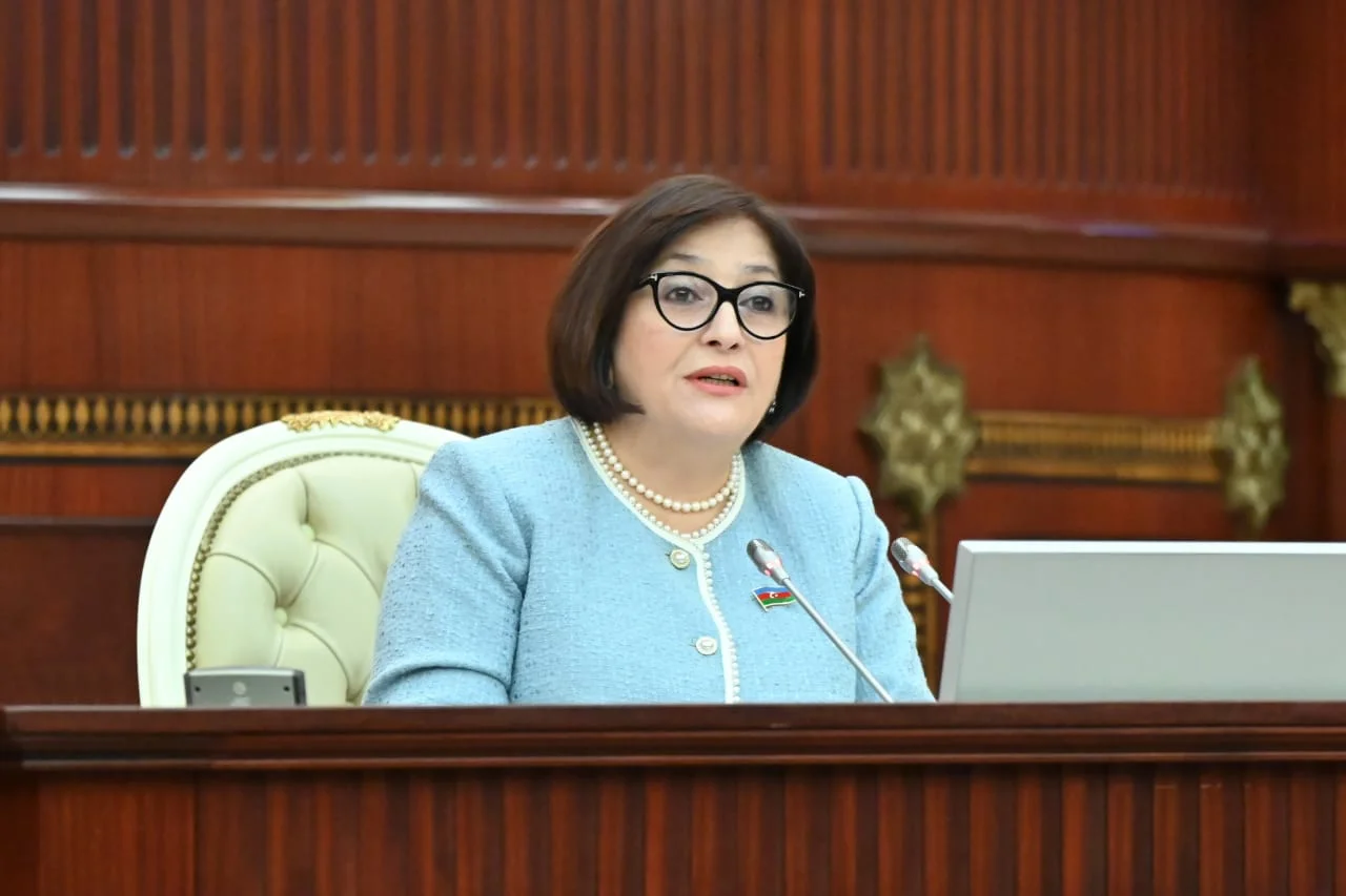 Milli Məclisin sədri Sahibə Qafarova Beynəlxalq Hakimlər Assosiasiyasının 67-ci illik iclasının iştirakçıları ilə görüşüb