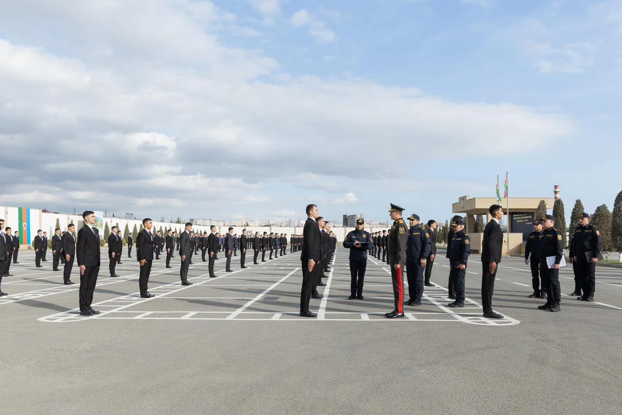 Daxili işlər naziri gənclərin sırasından seçim edib