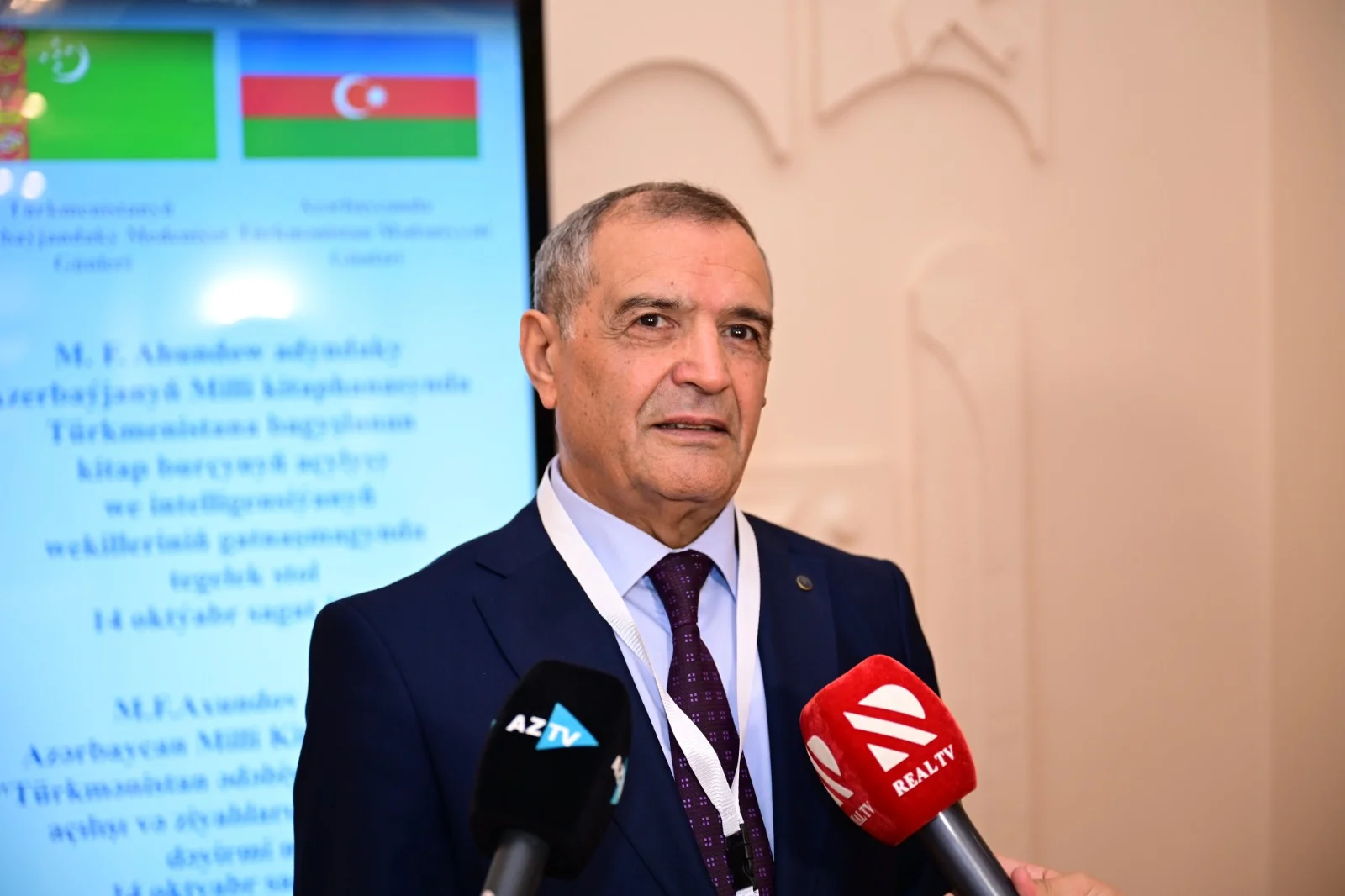 Azərbaycan Milli Kitabxanasında “Türkmənistan ədəbiyyatı guşəsi”nin açılışı olub