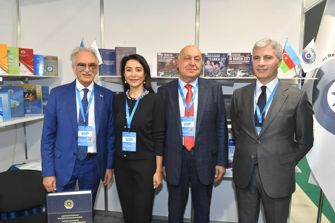 Ombudsman XI Bakı Beynəlxalq Kitab Sərgisinin açılış mərasimində iştirak edib