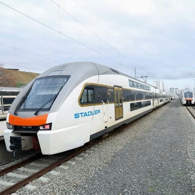 Qatar yoluna kənar əşyalar qoymaq ciddi fəsadlara səbəb ola bilər