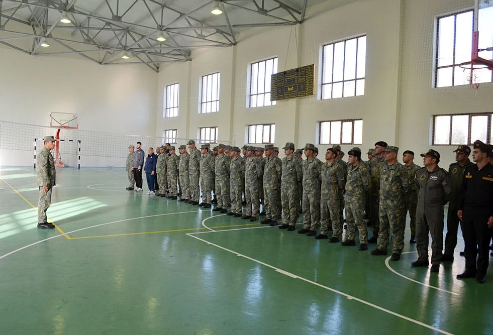 Hərbi qulluqçular arasında voleybol üzrə birincilik start götürüb