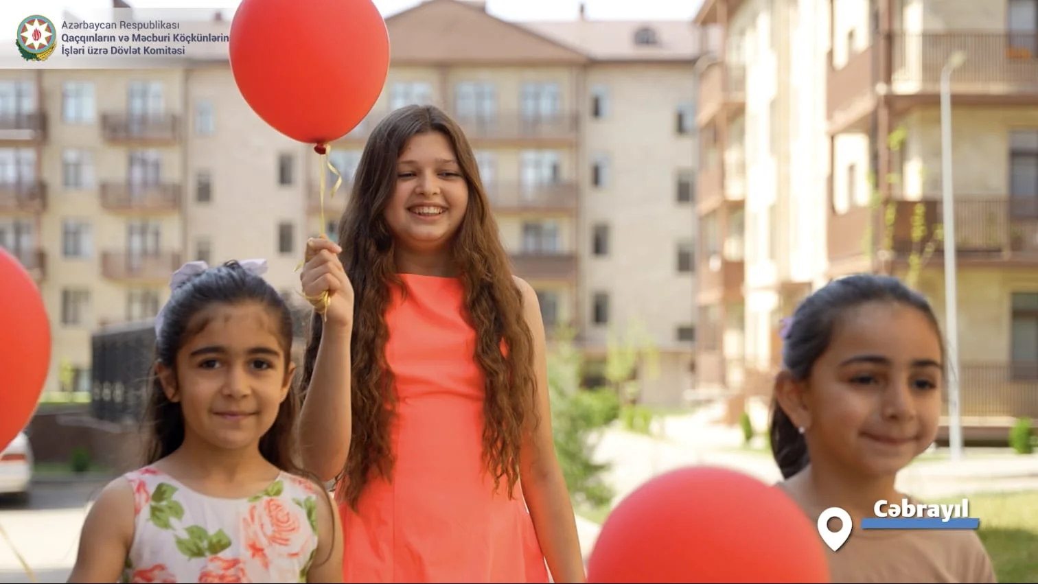 Yeni fləşmob: uşaqların Qayıdış sevinci