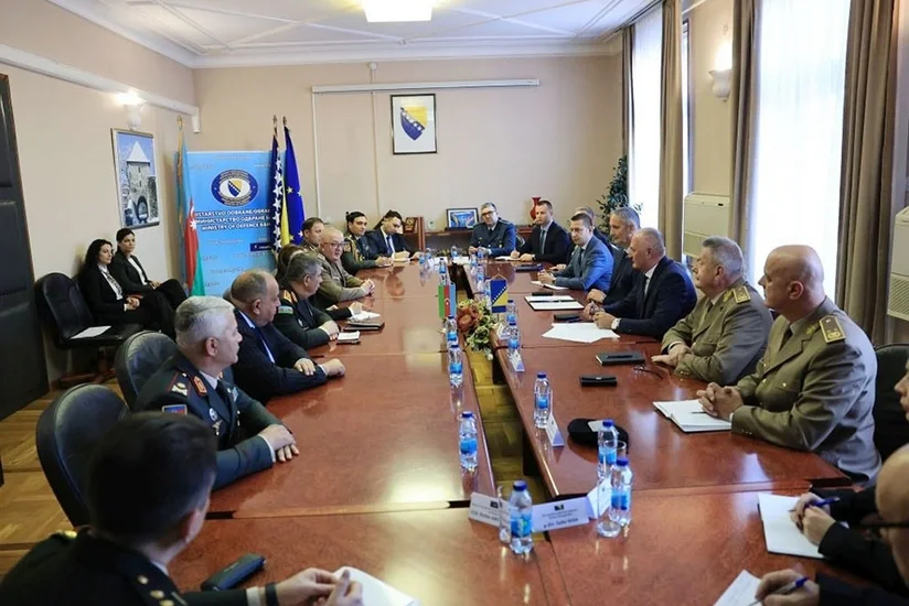 Azərbaycanla Bosniya və Herseqovina arasında hərbi əməkdaşlıq məsələləri müzakirə olunub