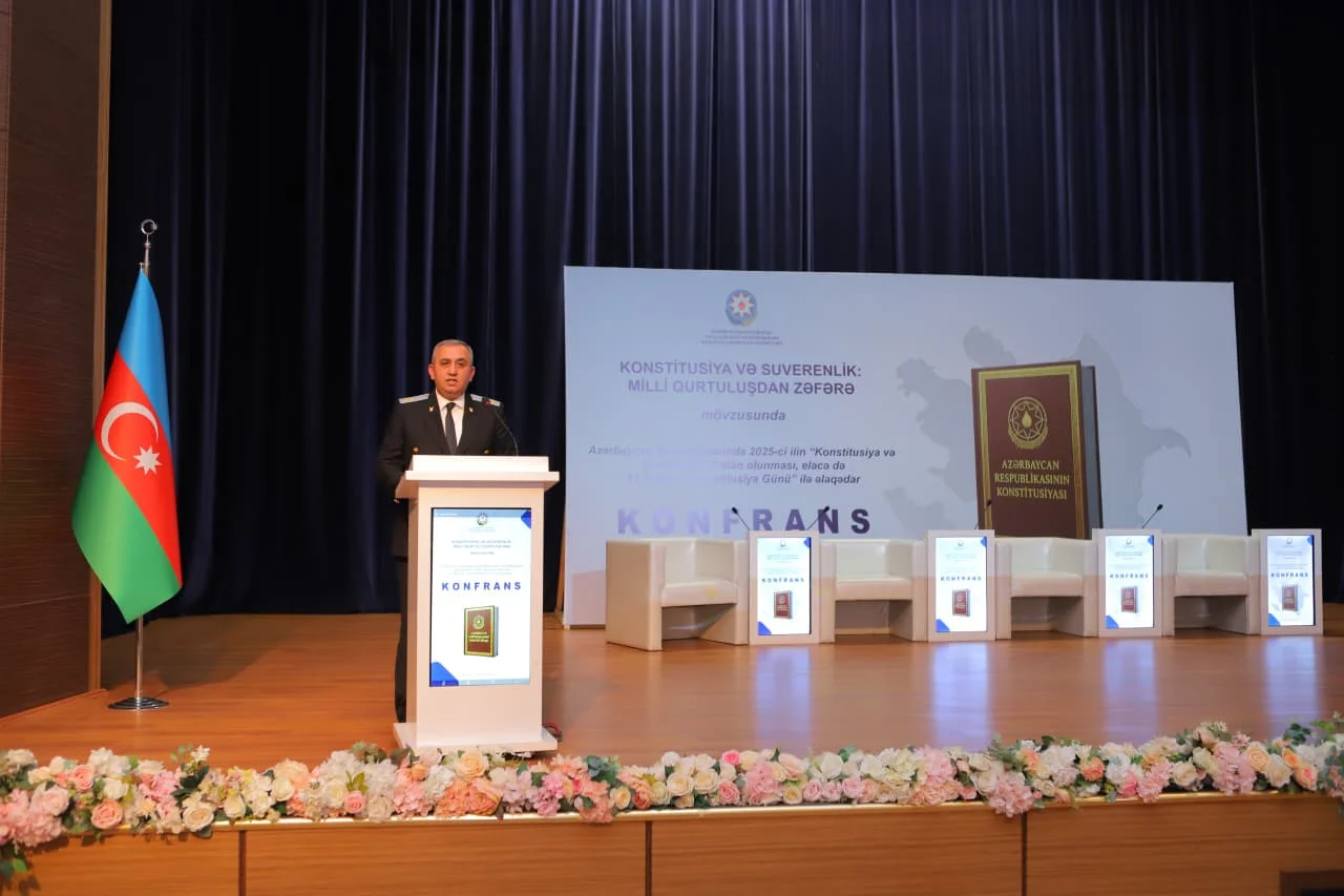 Naxçıvan Şəhər İcra Hakimiyyətinin təşkilatçılığı ilə “Konstitusiya və Suverenlik: Milli Qurtuluşdan Zəfərə” mövzusunda konfrans keçirilib