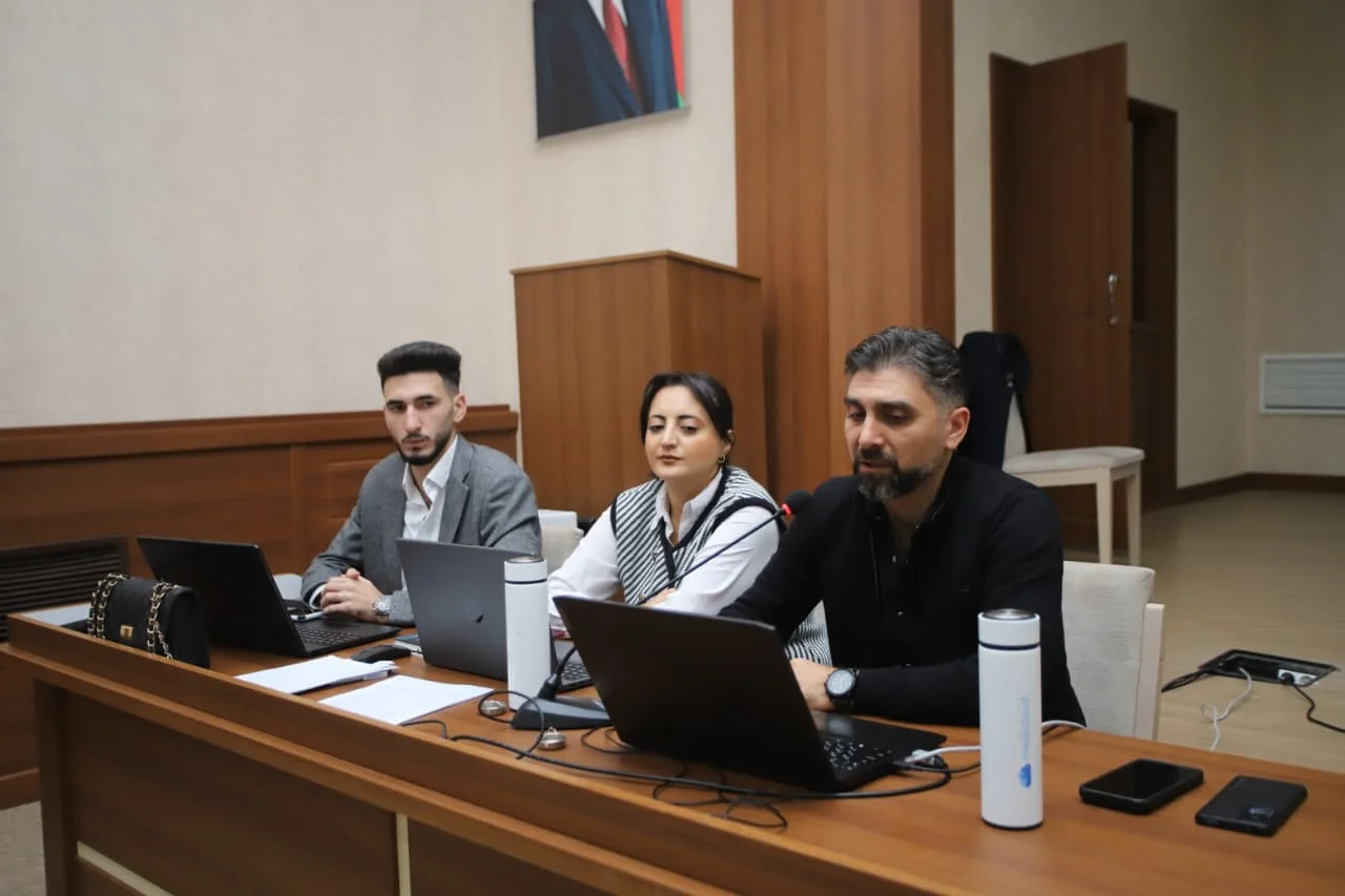 Naxçıvanda səhiyyə xidmətlərinin rəqəmsallaşdırılması: Nümunəvi Tibbi İnformasiya Sisteminin tətbiqinə start verildi