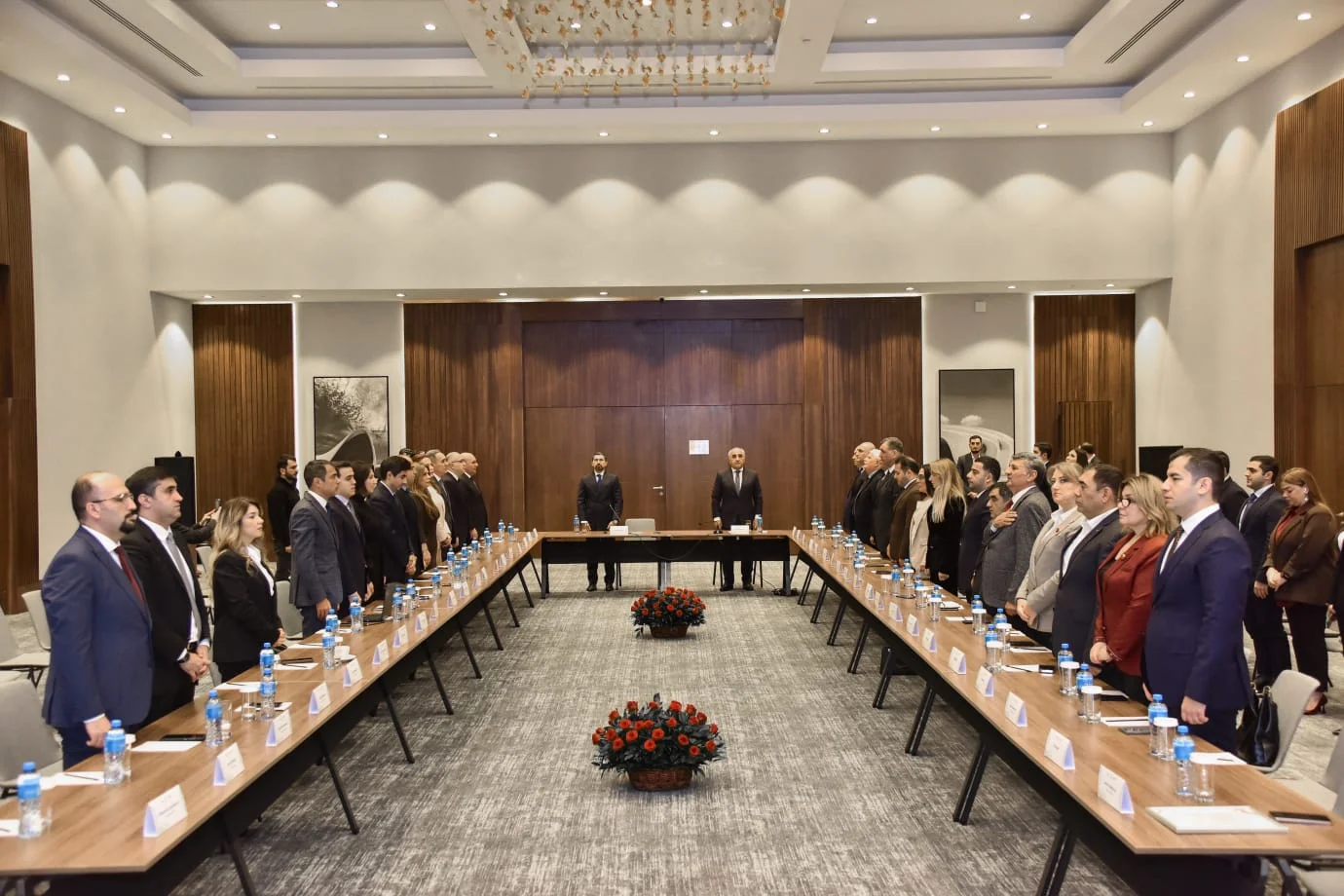 QDF-in təşkilatçılığı ilə “Qalib Azərbaycan: beş ildə Zəfərdən Zirvəyə” mövzusunda donor və tərəfdaşlarla görüş keçirilib