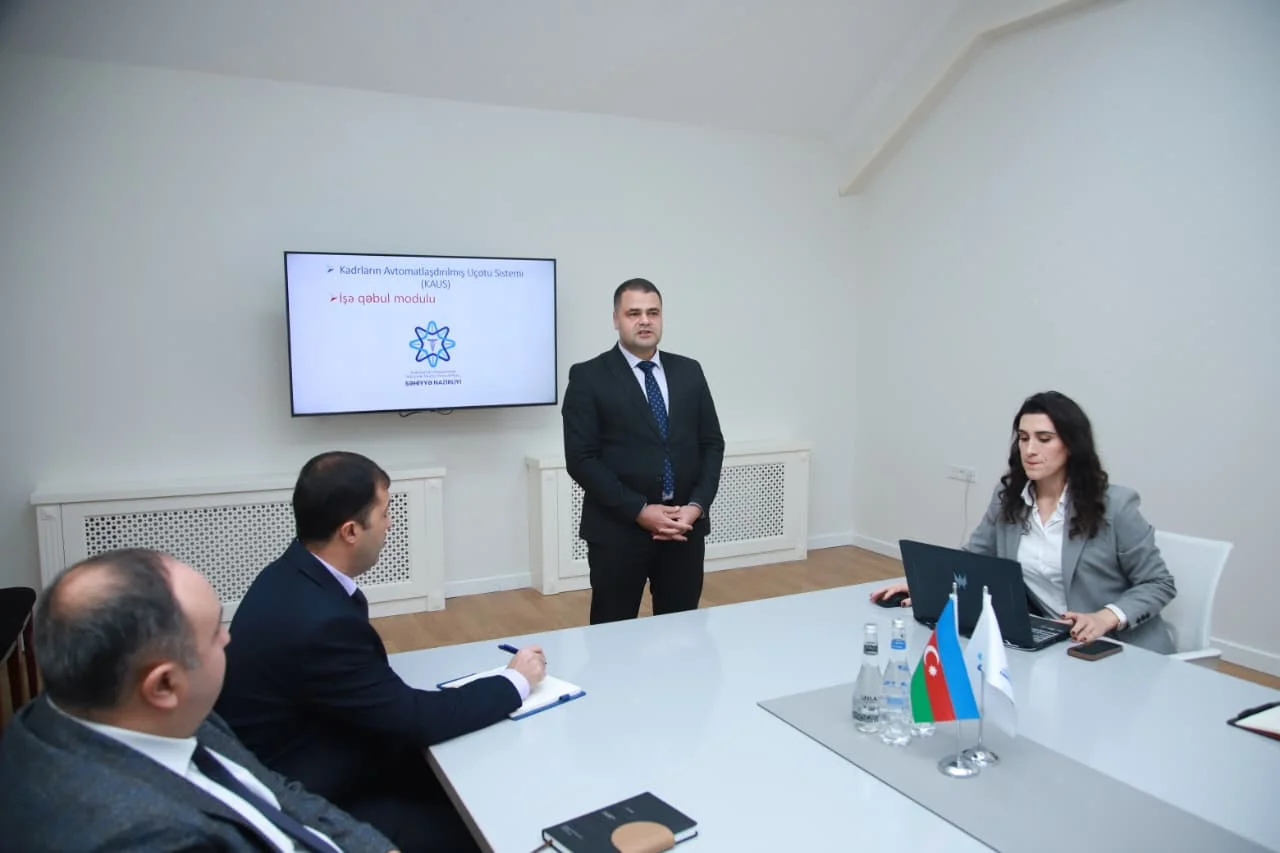 Naxçıvanda orta tibb işçilərinin elektron qaydada işə qəbulu prosesinə start verildi