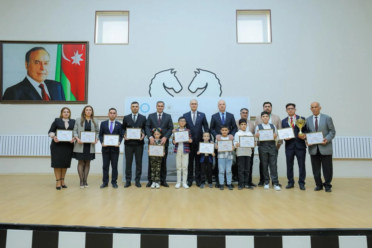 Naxçıvanda 8 Noyabr – Zəfər Gününə həsr olunmuş beynəlxalq reytinqli şahmat turnirində qalib olan şahmatçıların mükafatlandırma tədbiri keçirilib
