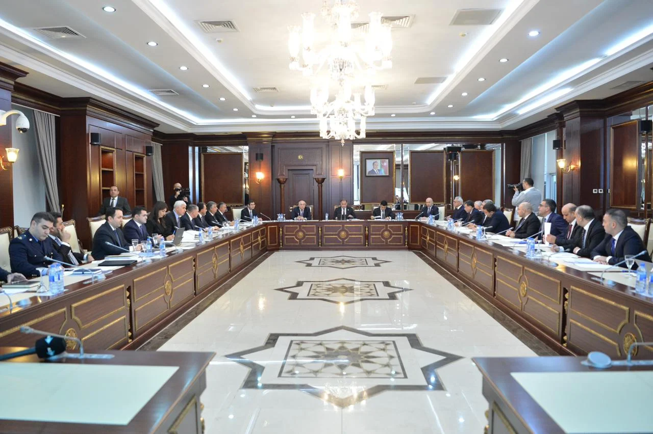 İqtisadi siyasət, sənaye və sahibkarlıq komitəsinin iclasında