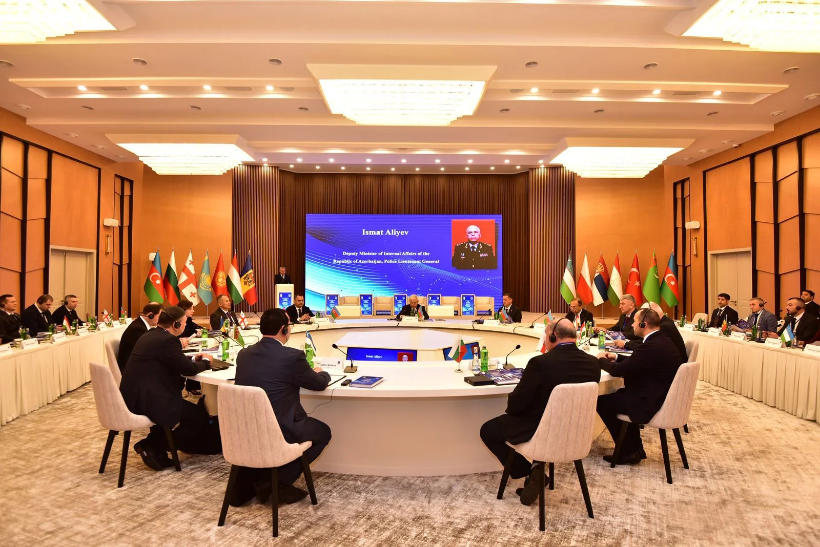 DİN-in Polis Akademiyasının təşkilatçılığı ilə “Cinayətkarlığa qarşı mübarizənin aktual problemləri” mövzusunda beynəlxalq elmi-praktik konfrans keçirilib