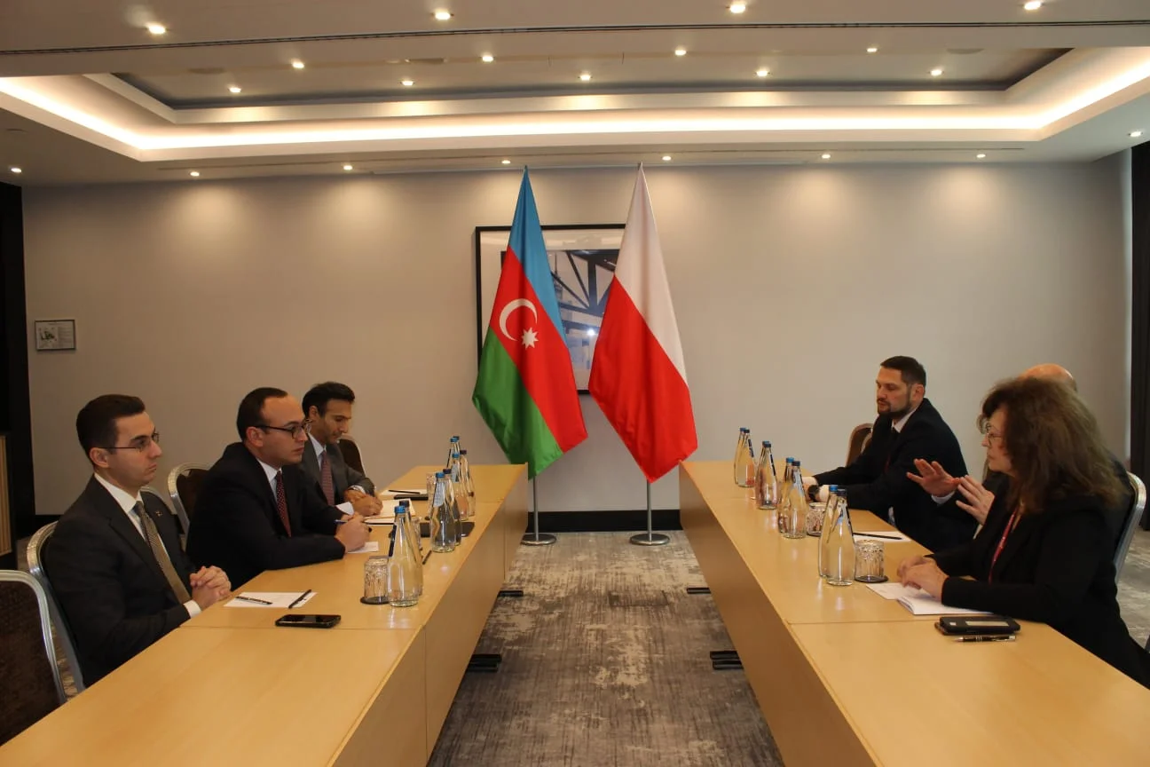 AZPROMO və Polşa İnvestisiya və Ticarət Agentliyi arasında görüş keçirilib