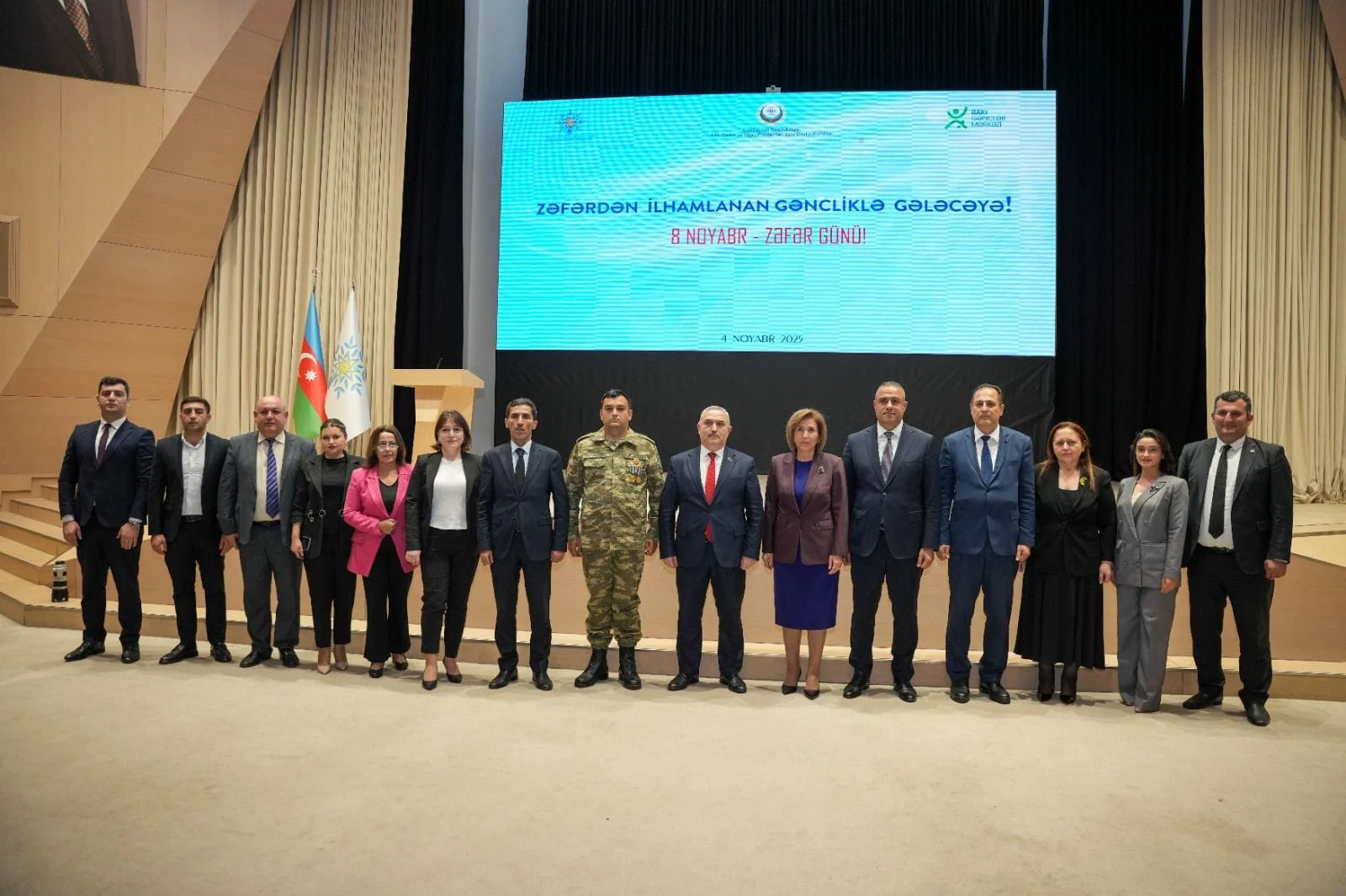 “Zəfərdən ilhamlanan gəncliklə gələcəyə” adlı konfrans keçirilib