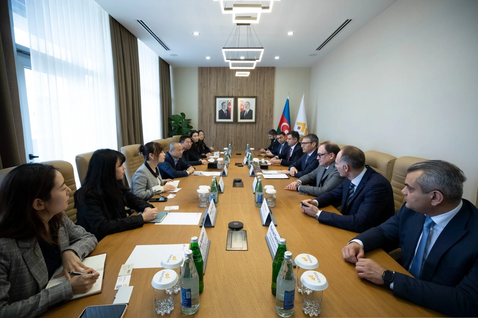“AzerGold” QSC-də Çin nümayəndə heyəti ilə görüş keçirilib