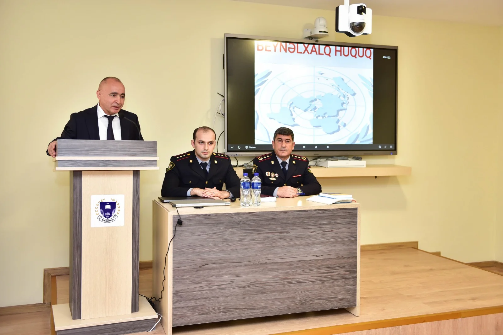 Polis Akademiyasında təcrübəli mütəxəssislərin iştirakı ilə interaktiv dərslər keçirilib
