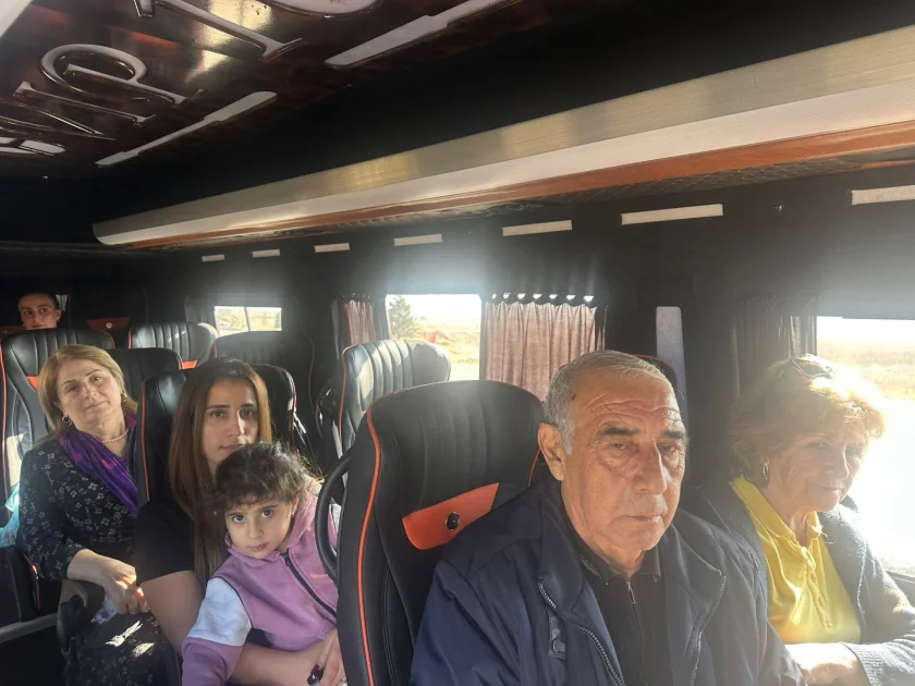 Xocavəndin Hadrut qəsəbəsinə növbəti köç karvanı yola salınıb