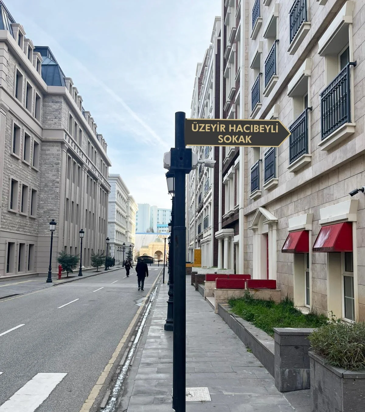 Ankarada Musiqi və Gözəl Sənətlər Universiteti ərazisindəki küçəyə dahi Üzeyir Hacıbəylinin adı verilib