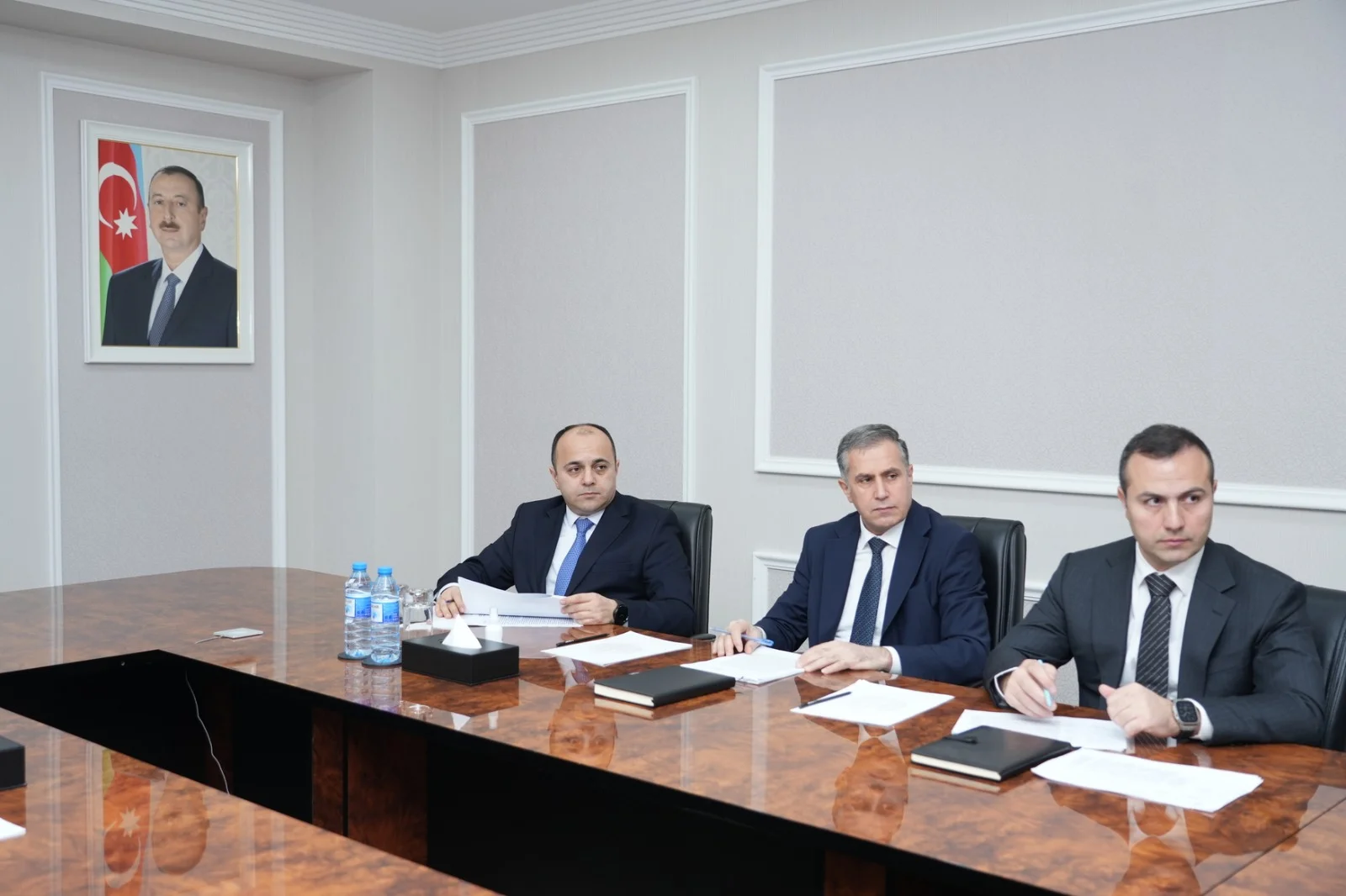 Ədliyyə nazirinin müavini bölgələrdə yaşayan vətəndaşların müraciətlərini dinləyib