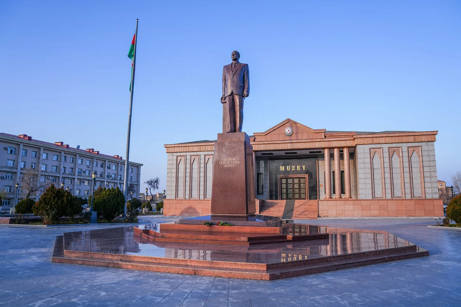 Su ehtiyatlarından səmərəli istifadənin təmin edilməsi ilə bağlı yaradılmış Komissiyanın heyəti Naxçıvana səfər edib