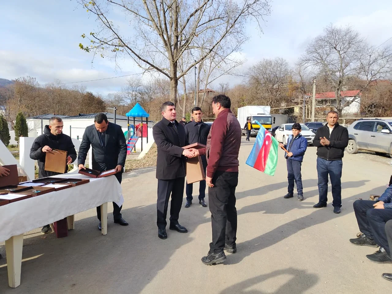 Köç karvanı Vəngli kəndinə çatıb