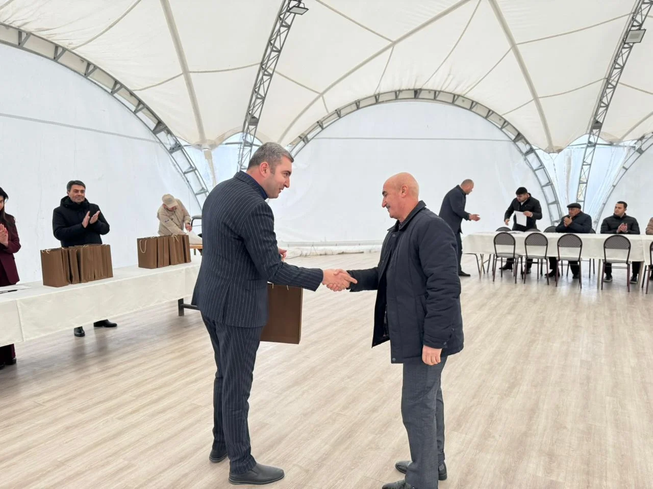 Növbəti köç karvanı Laçın şəhərinə çatıb