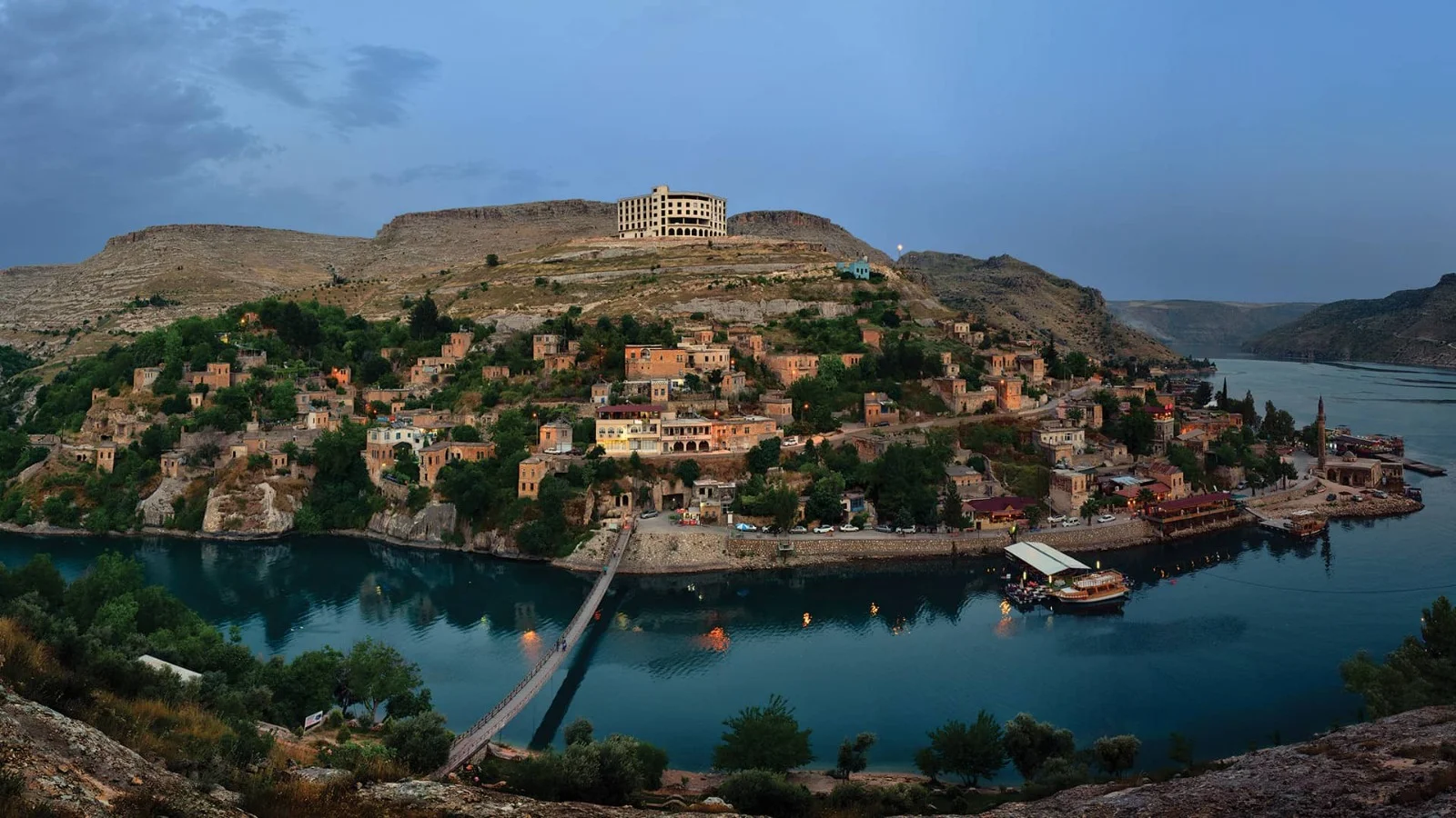 Şərqin incisi sayılan, turistlərin heyran qaldığı Halfeti