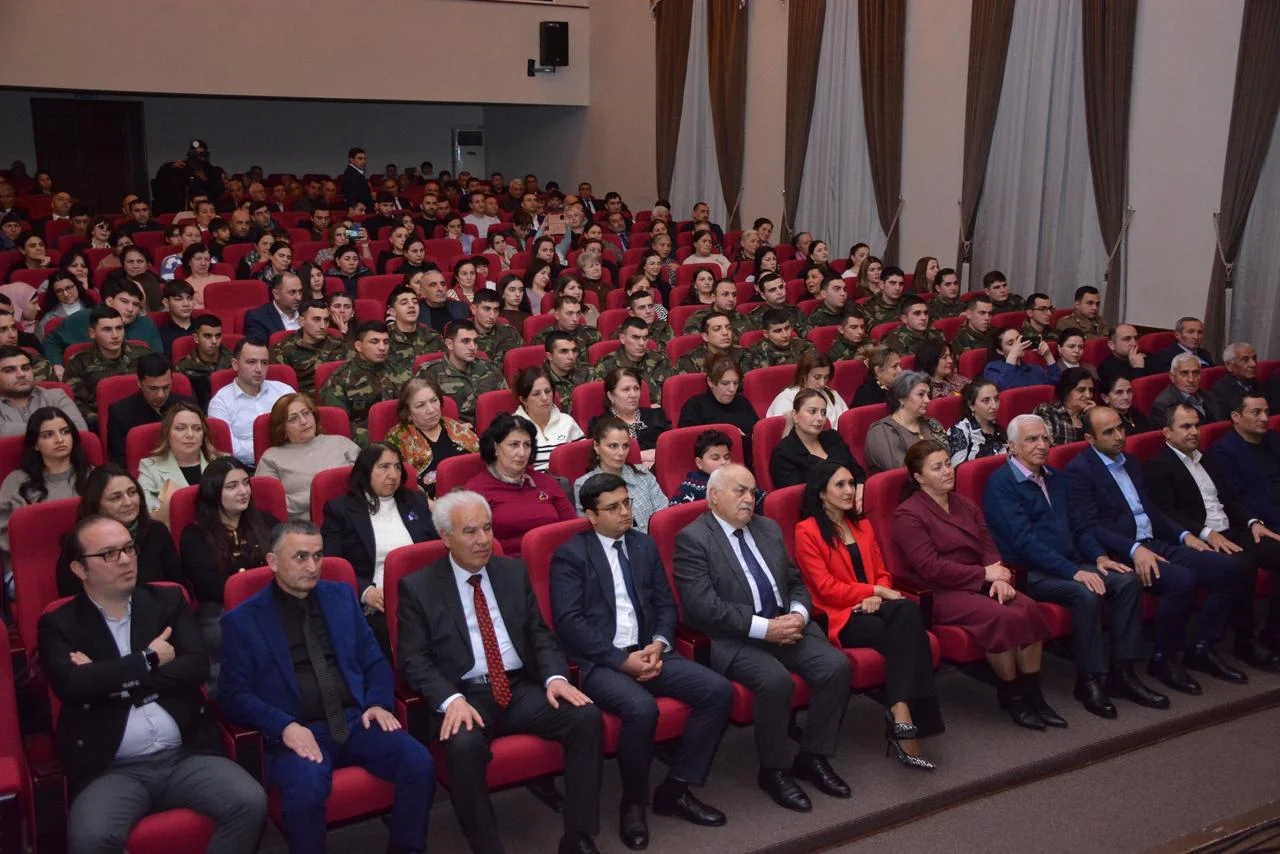 Azərbaycan Dövlət Mahnı Teatrının estrada-simfonik orkestri bölgələrdə mədəniyyətin təbliği məqsədilə növbəti konsert proqramı ilə çıxış edib