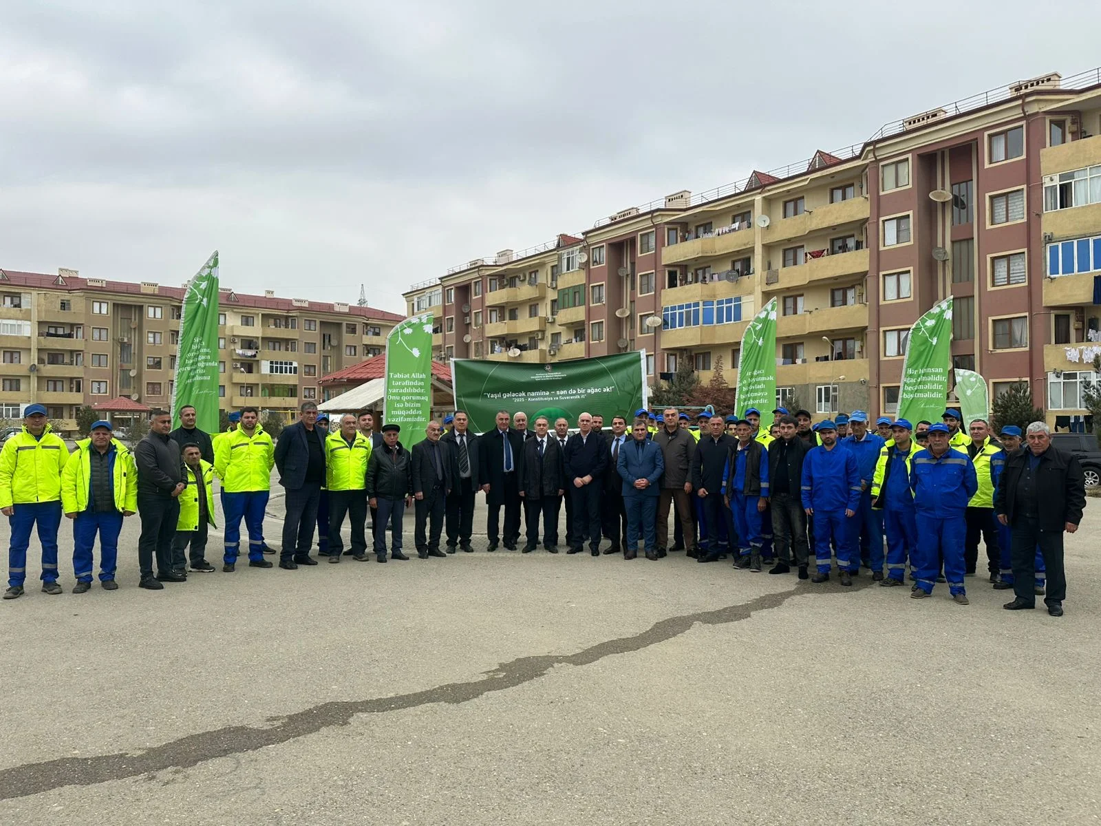 Ümid qəsəbəsində ağacəkmə aksiyası keçirilib