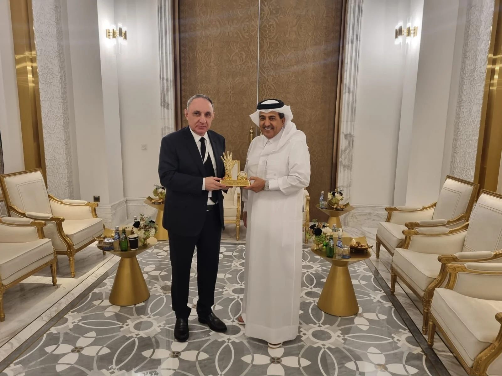 Baş prokuror Qətərdə işgüzar səfərdədir