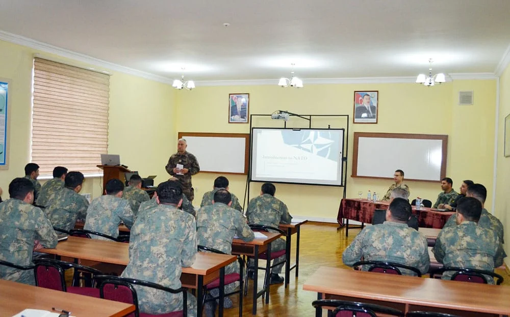 Bakıda NATO-nun Mobil Təlim Qrupunun kursu keçirilib