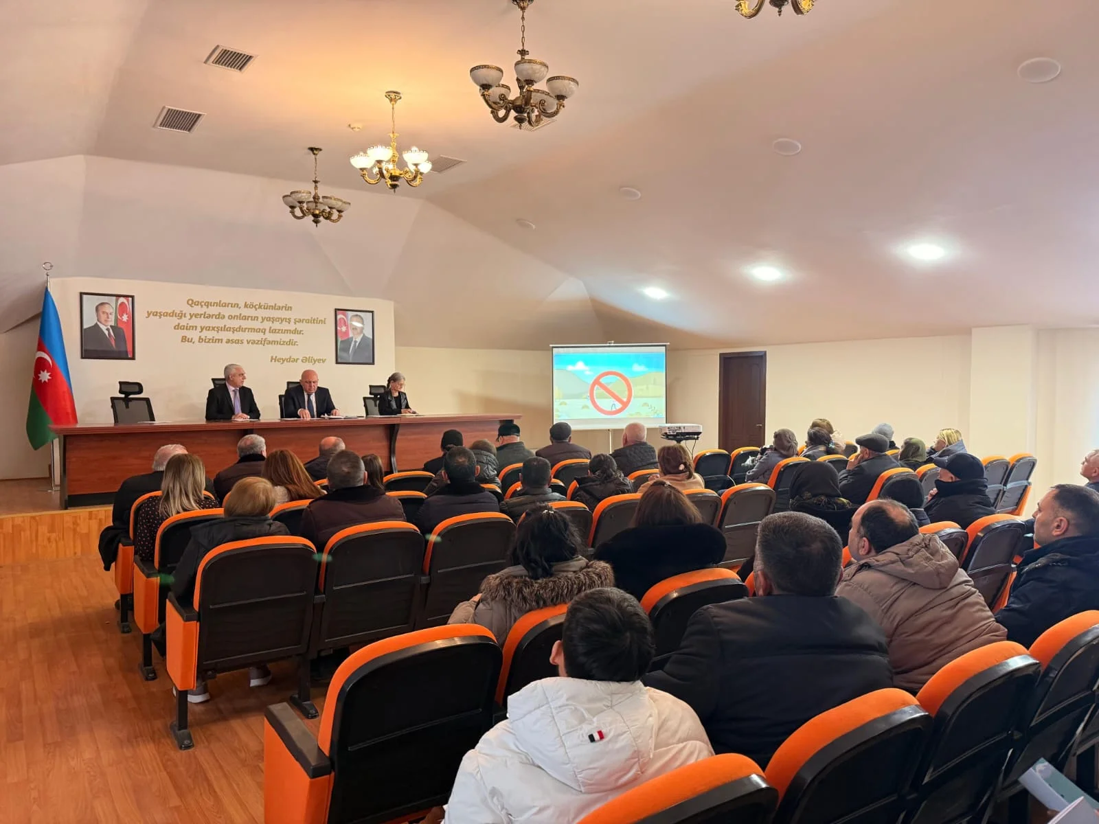 Horovlu, Məmmədbəyli, Çıldıran, Çapar kəndləri, Xocavəndin Qırmızı Bazar və Hadrut qəsəbələrinin sakinləri sosial müdafiə tədbirləri və mina təhlükəsi ilə bağlı maarifləndirilib