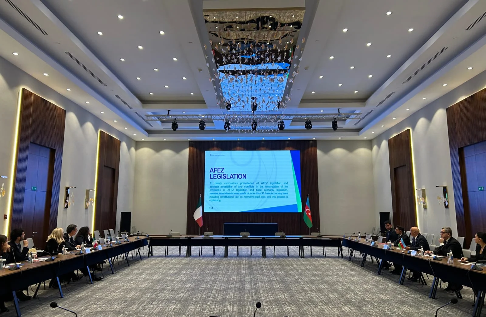 İtaliya nümayəndə heyəti ilə görüş keçirilib