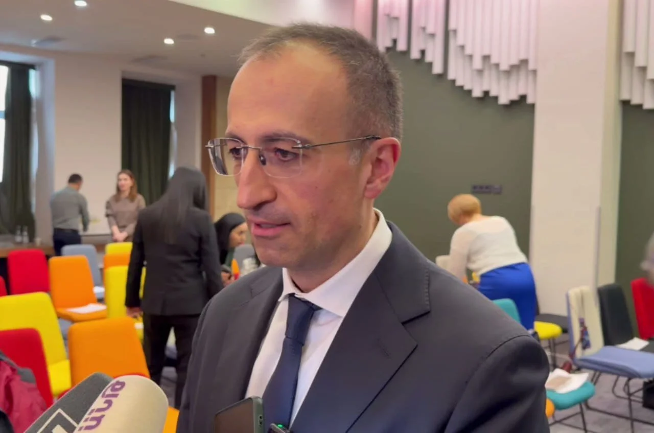 Azərbaycan Qarabağda qalan 10 erməni və rus əsilli Ermənistan vətəndaşını Ermənistana təhvil verdi