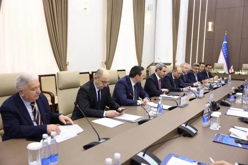 Azərbaycan, Özbəkistan və Gürcüstan arasında Orta Dəhlizin inkişafı üzrə əməkdaşlığın perspektivləri müzakirə olunub