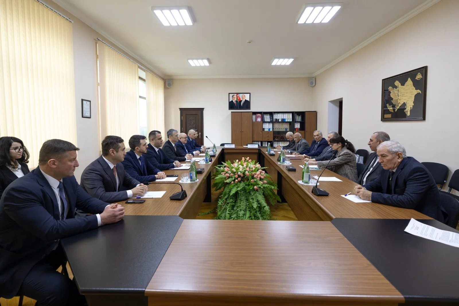 “AzerGold” QSC ilə Geologiya və Geofizika İnstitutu arasında Anlaşma Memorandumu imzalanıb