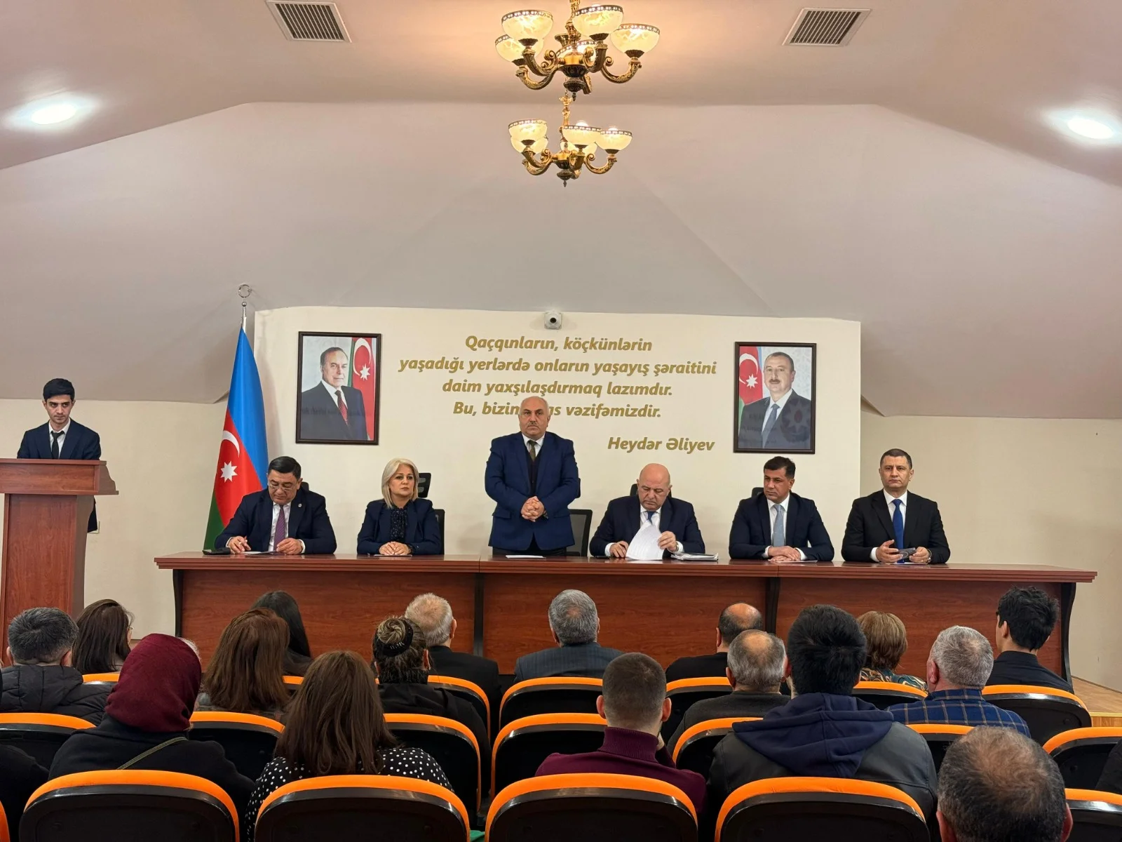 Kəlbəcər şəhərinin sakinləri sosial müdafiə tədbirləri və mina təhlükəsi ilə bağlı maarifləndirilib