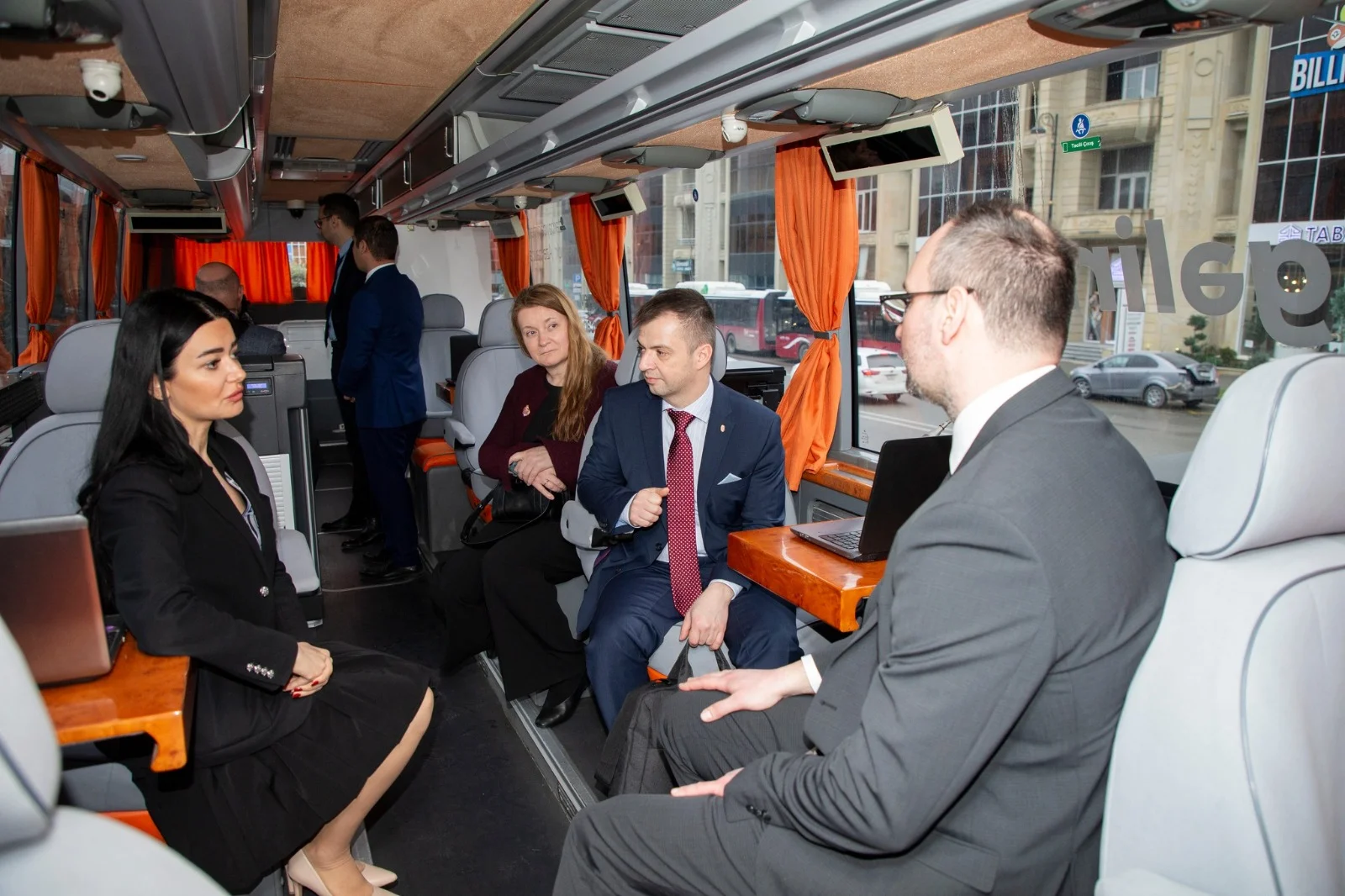 Macarıstan nümayəndə heyəti "ASAN xidmət"də