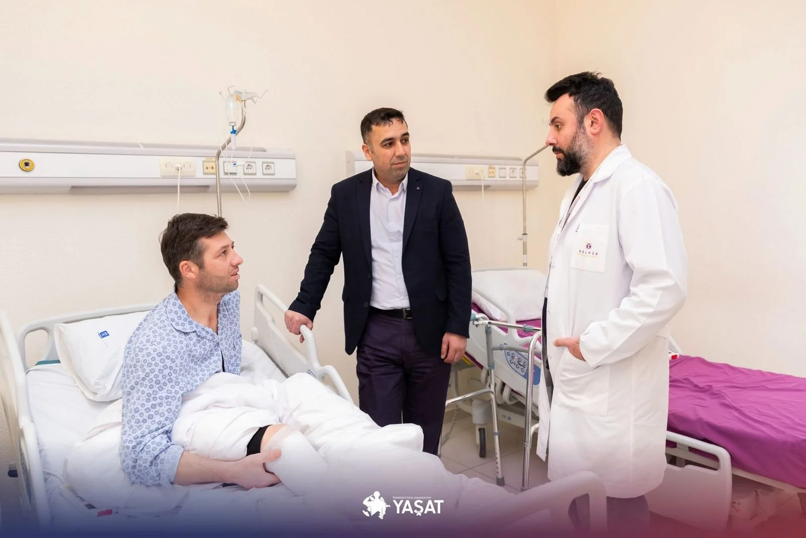 “YAŞAT” Fondu müharibə əlili Ağamətov Cəmil Gülmət oğluna tibbi dəstək göstərib