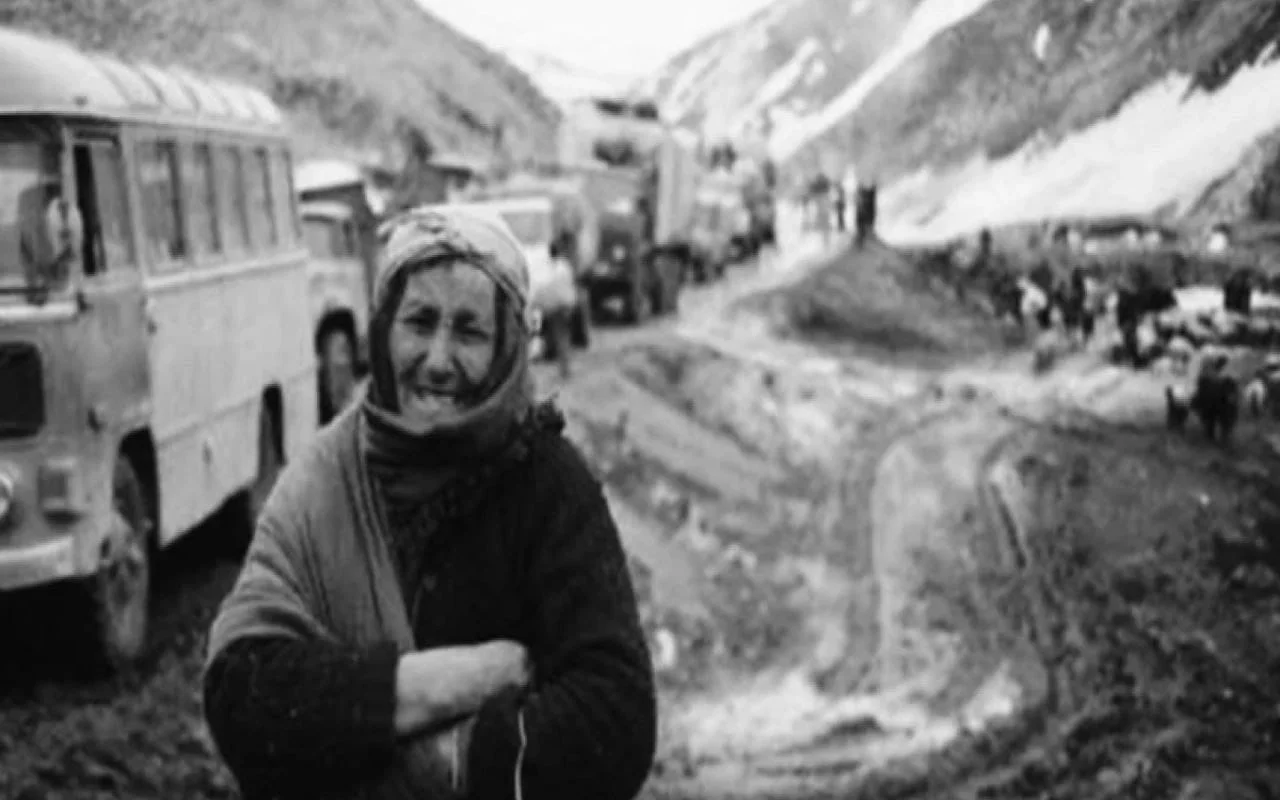 Qaradağlı qətliamından 34 il ötür