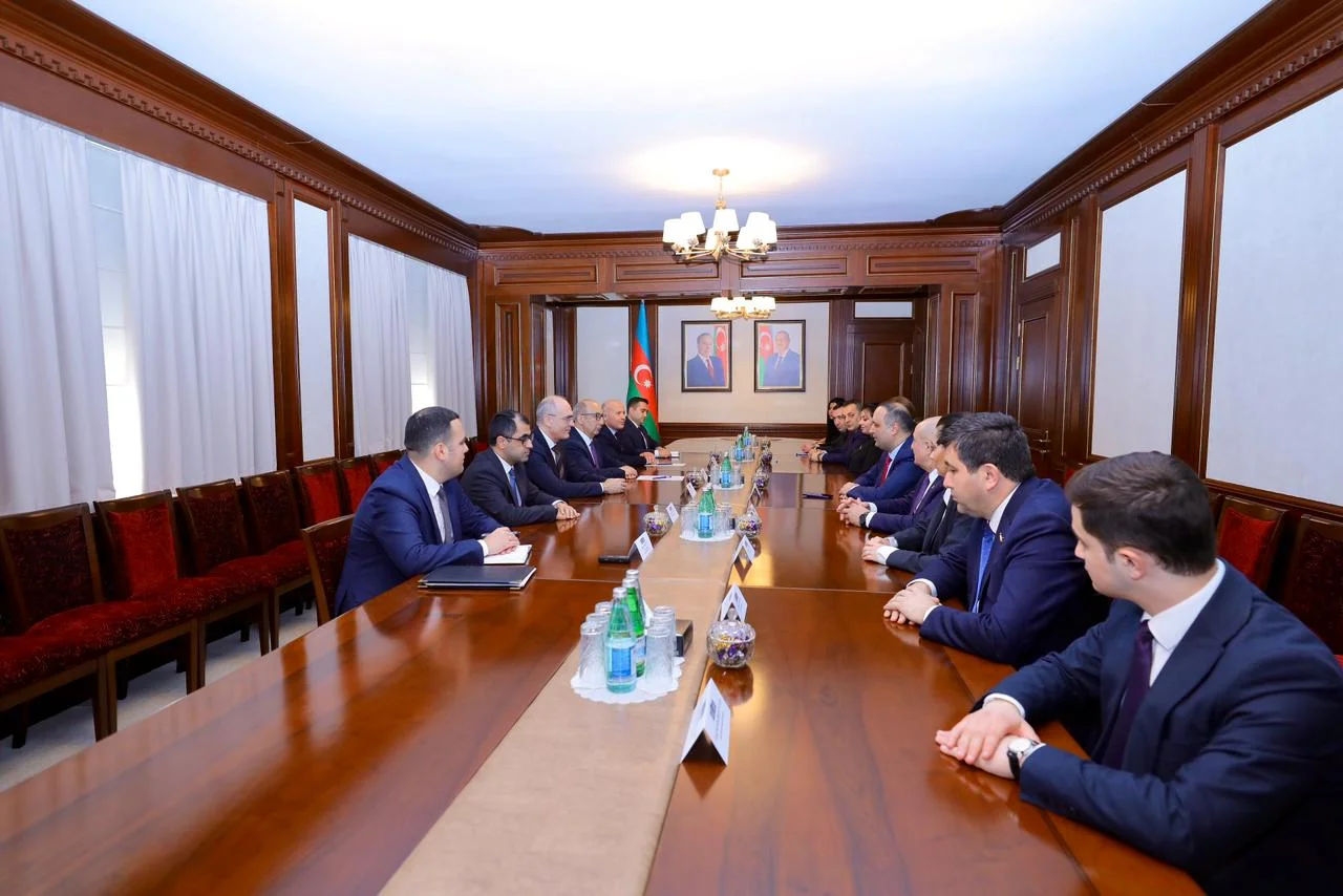Ali Məclisdə Milli Məclisin nümayəndə  heyəti ilə görüş olub