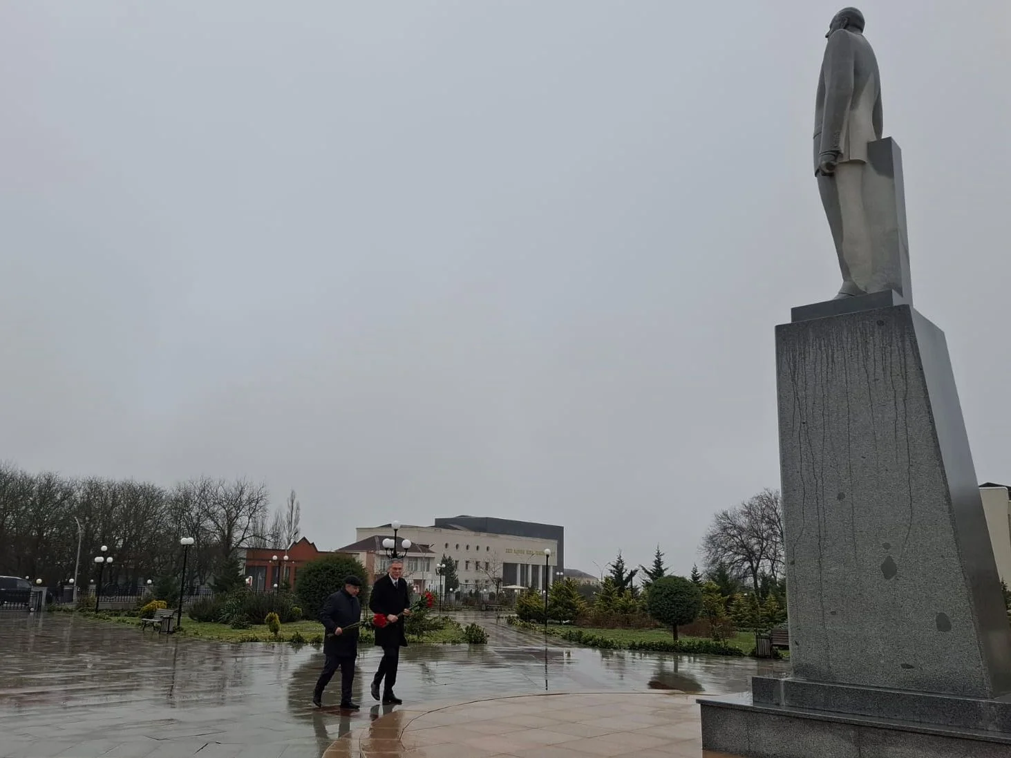 "Azəriqaz" İB-nin baş direktoru Xızı rayonunda vətəndaş qəbulu keçirib