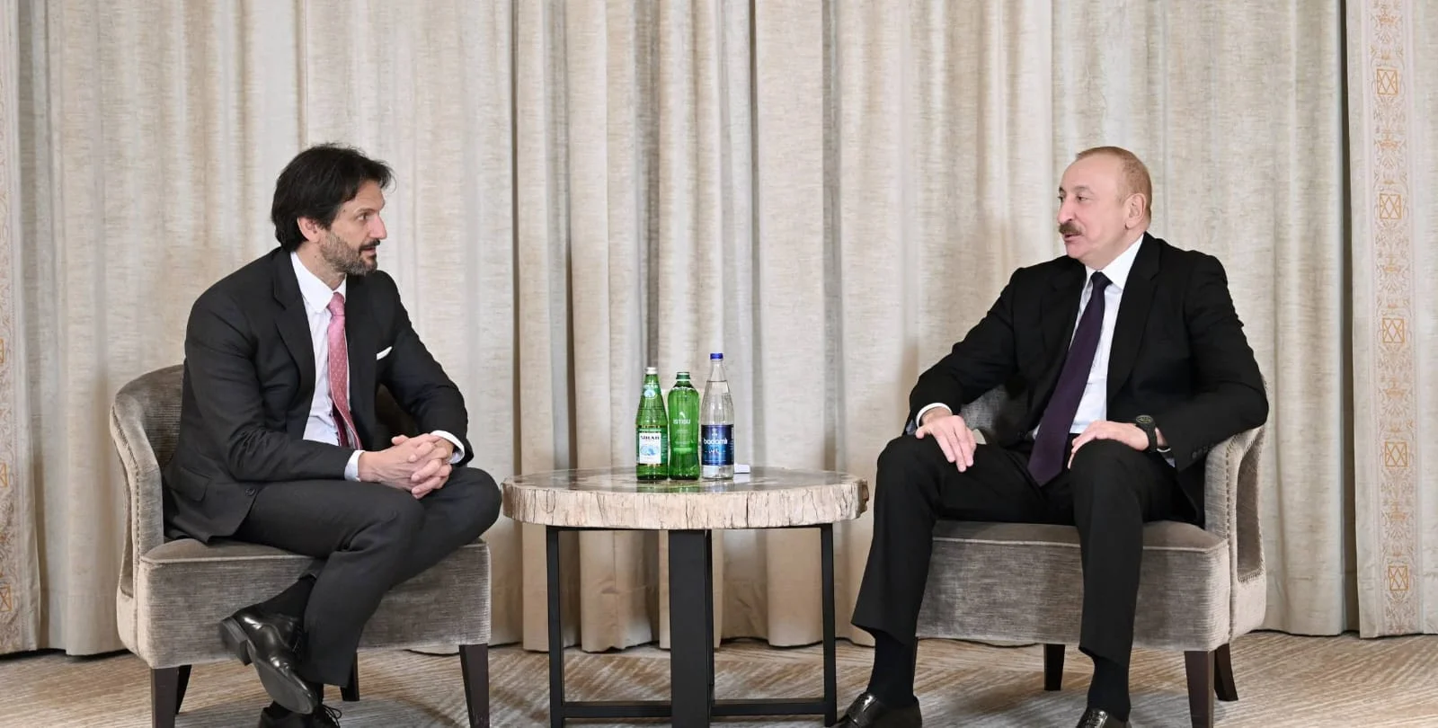 İlham Əliyev Münxendə Slovakiya Baş nazirinin müavini ilə görüşüb