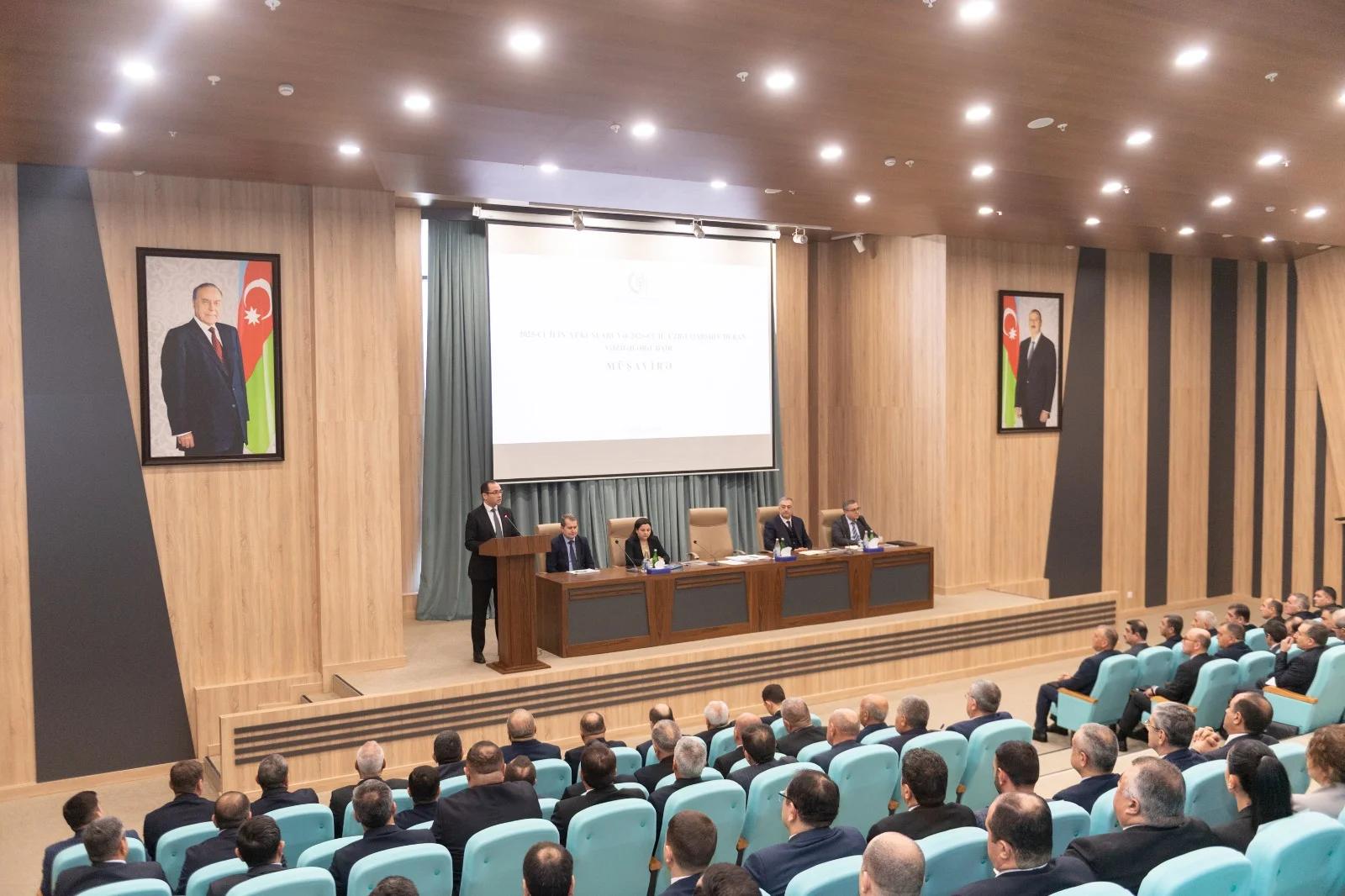 Kənd Təsərrüfatı Nazirliyində “2025-ci ilin yekunları və 2026-cı ildə qarşıda duran vəzifələr” mövzusunda müşavirə keçirilib