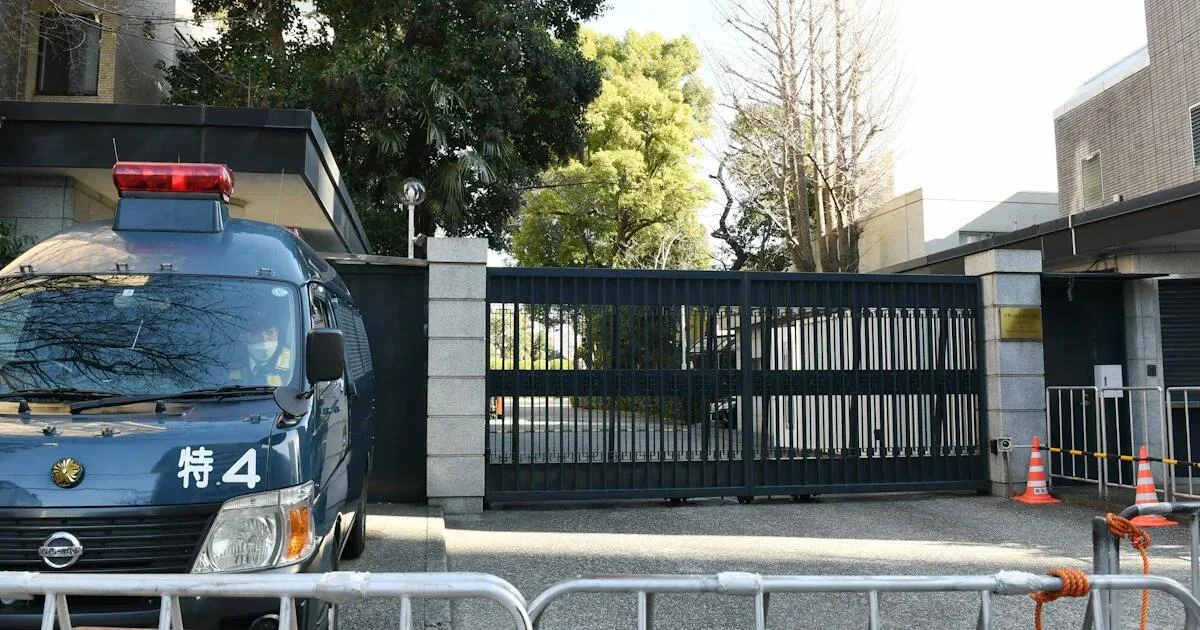 Yaponiya hərbçisi Çinin Tokiodakı səfirliyinə qanunsuz şəkildə daxil olub