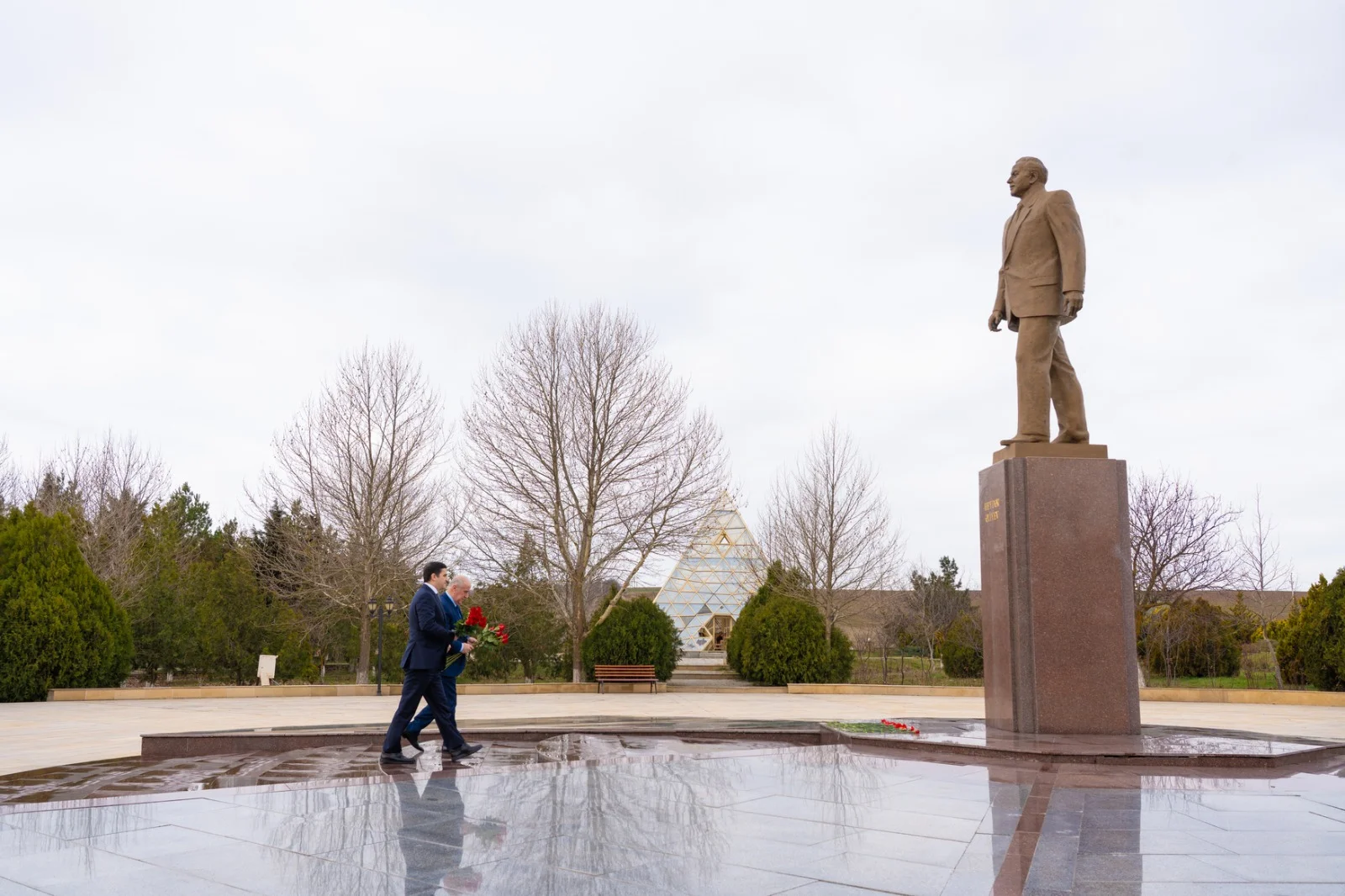 Nazir Fərid Əhmədov Qobustan rayonunda vətəndaşları qəbul edib
