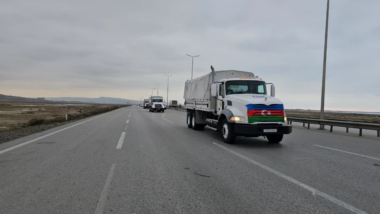 Azərbaycan Respublikası Prezidentinin tapşırığına əsasən İrana humanitar yardım yola salınıb (FOTO)